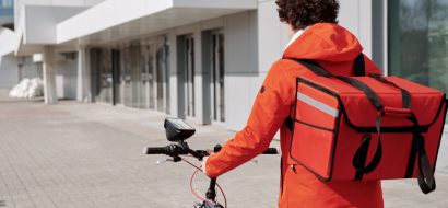 Werkgever vaak niet verzekerd voor e-bike maaltijdbezorger